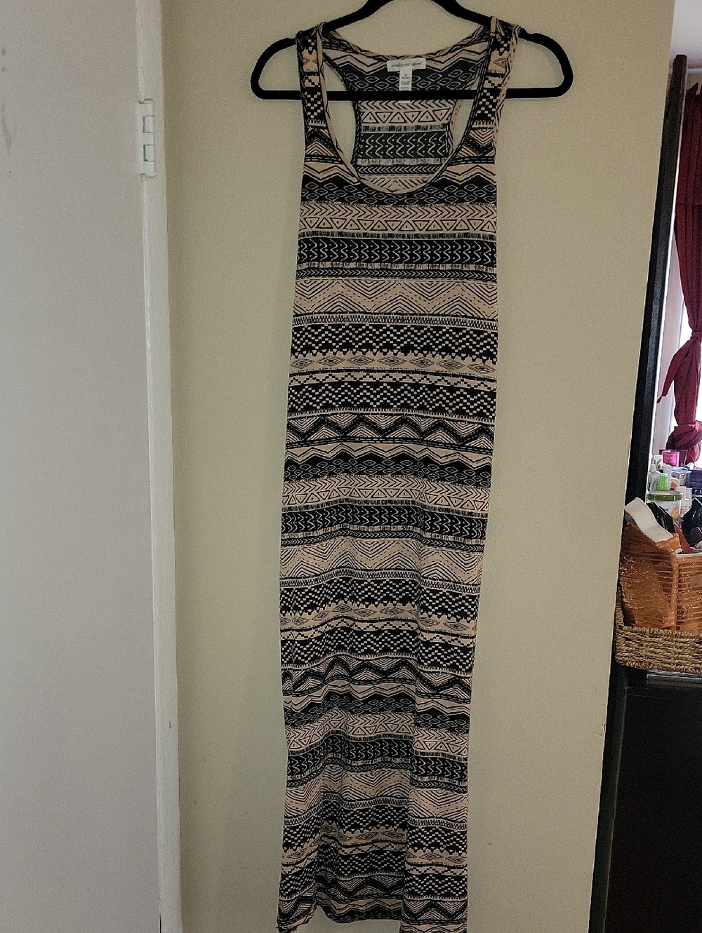 Tribal-Pattern Sleeveless Maxi Dress in Black and Cream